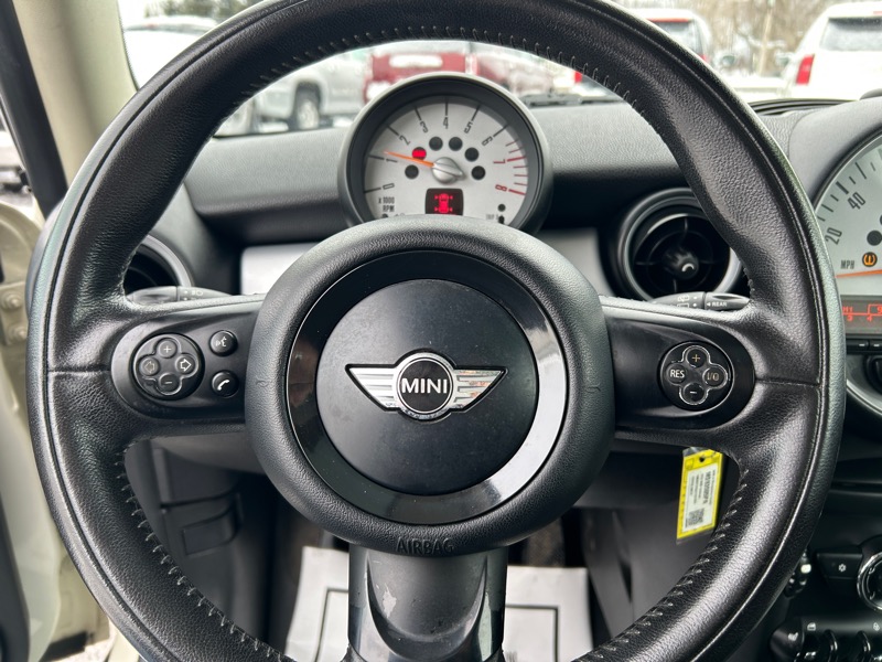 MINI Clubman Base 2012