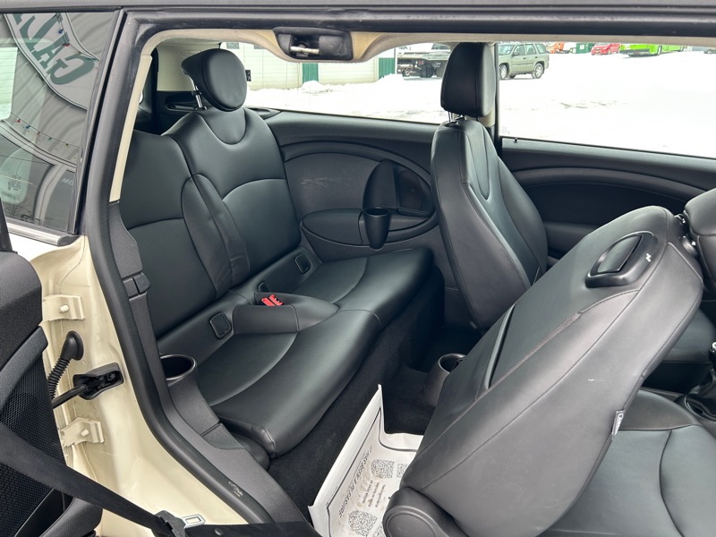 MINI Clubman Base 2012