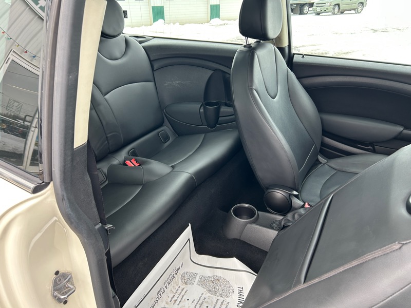 MINI Clubman Base 2012