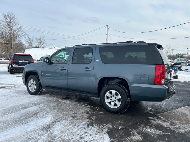 GMC Yukon XL SLT-2 1/2 Ton 4WD 2008