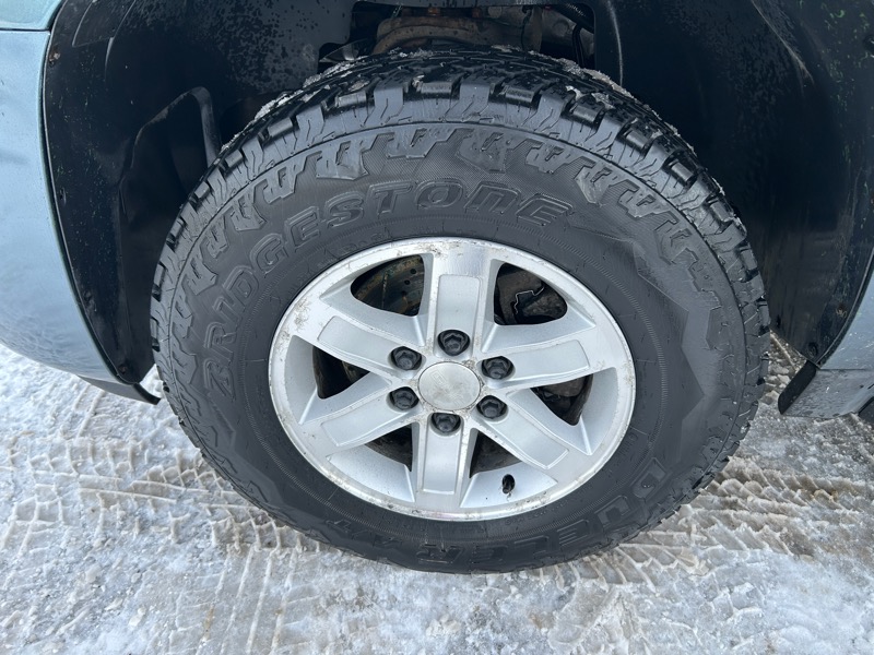 GMC Yukon XL SLT-2 1/2 Ton 4WD 2008