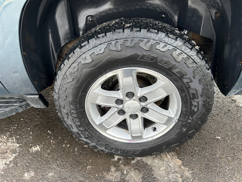 GMC Yukon XL SLT-2 1/2 Ton 4WD 2008