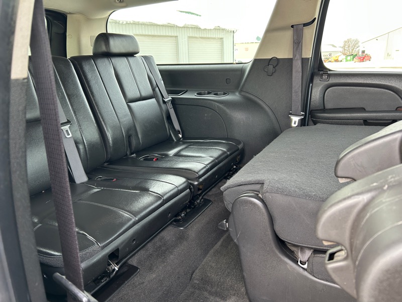 GMC Yukon XL SLT-2 1/2 Ton 4WD 2008