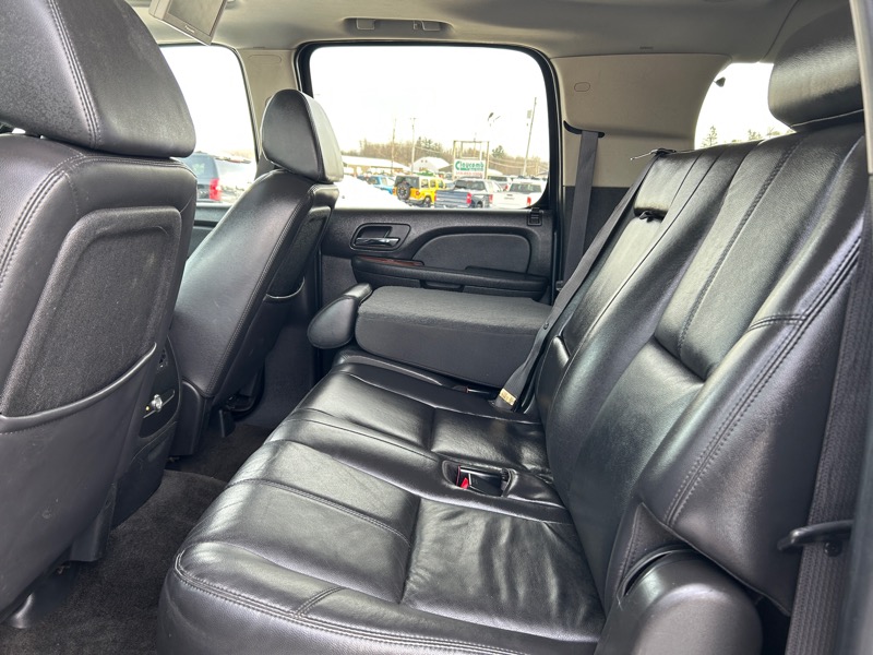 GMC Yukon XL SLT-2 1/2 Ton 4WD 2008