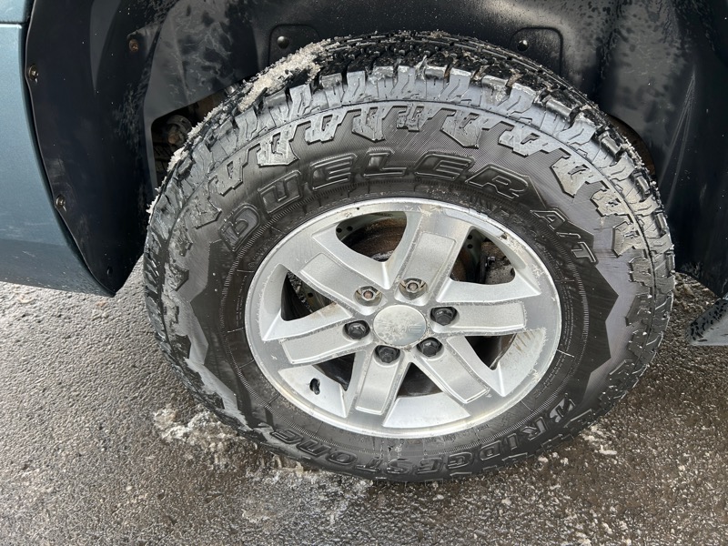 GMC Yukon XL SLT-2 1/2 Ton 4WD 2008