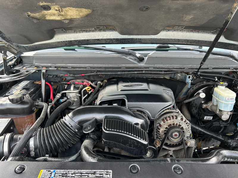 GMC Yukon XL SLT-2 1/2 Ton 4WD 2008