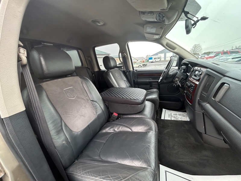 Dodge Ram 3500 ST Quad Cab Long Bed 4WD 2003