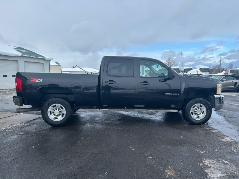 Chevrolet Silverado 2500HD LT1 Crew Cab Long Box 4WD 2009
