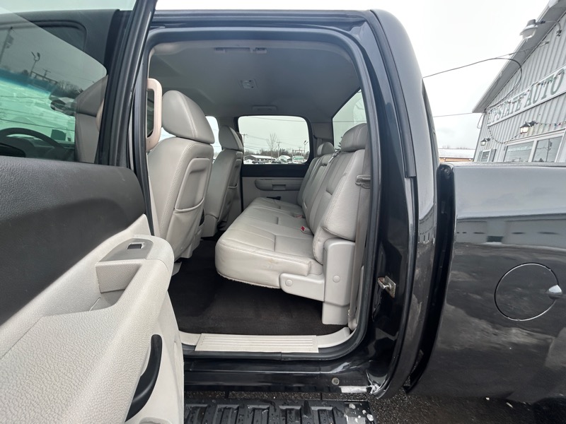 Chevrolet Silverado 2500HD LT1 Crew Cab Long Box 4WD 2009