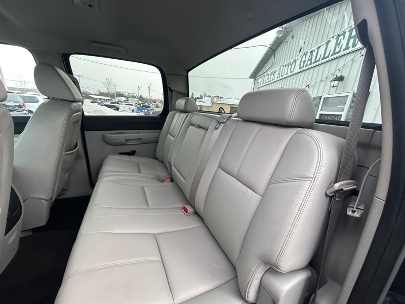 Chevrolet Silverado 2500HD LT1 Crew Cab Long Box 4WD 2009