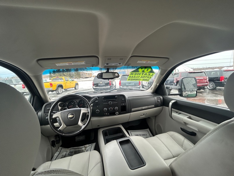 Chevrolet Silverado 2500HD LT1 Crew Cab Long Box 4WD 2009