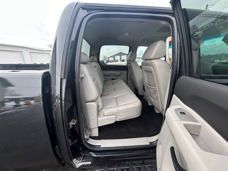 Chevrolet Silverado 2500HD LT1 Crew Cab Long Box 4WD 2009