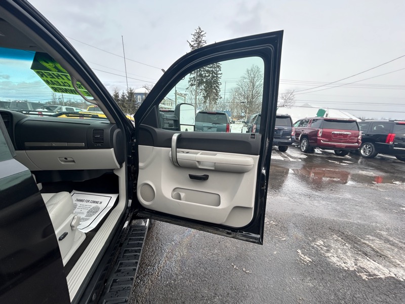 Chevrolet Silverado 2500HD LT1 Crew Cab Long Box 4WD 2009