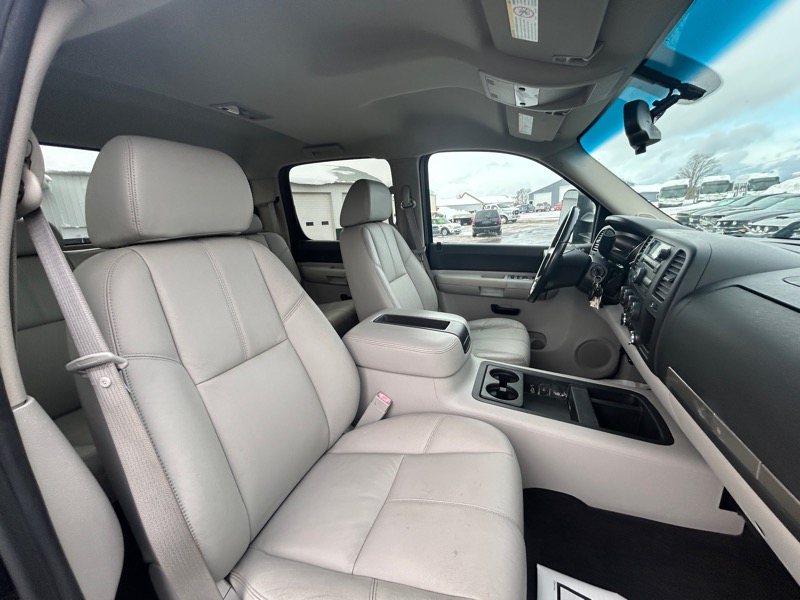 Chevrolet Silverado 2500HD LT1 Crew Cab Long Box 4WD 2009