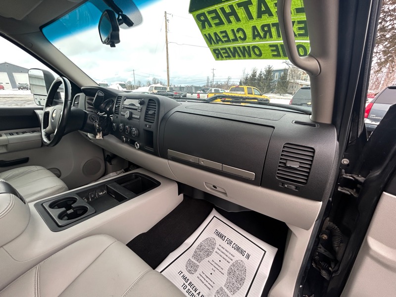 Chevrolet Silverado 2500HD LT1 Crew Cab Long Box 4WD 2009