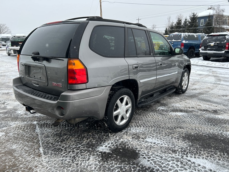 GMC Envoy SLE-1 4WD 2008