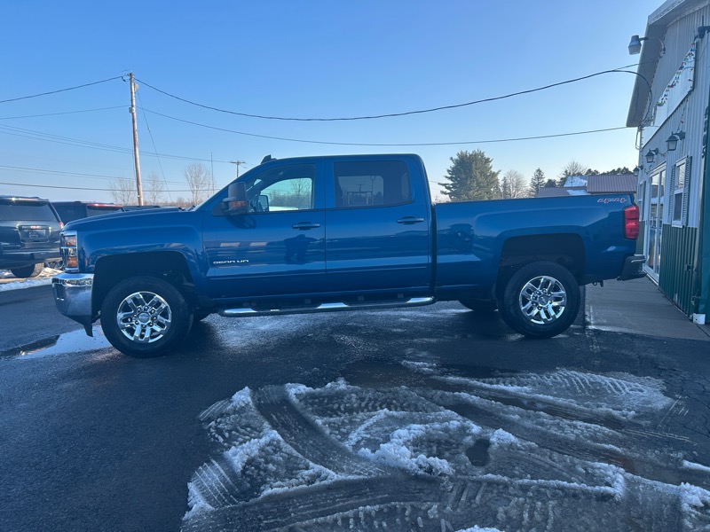 Chevrolet Silverado 2500HD LT Crew Cab 4WD 2017