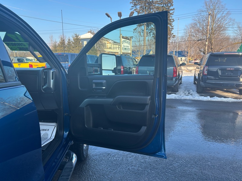 Chevrolet Silverado 2500HD LT Crew Cab 4WD 2017