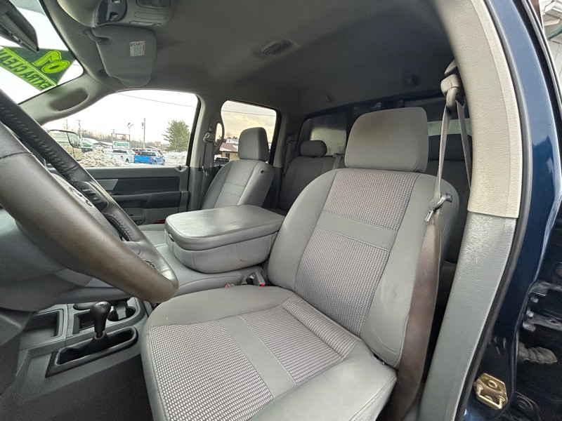 Dodge Ram 2500 Laramie Quad Cab 4WD 2007