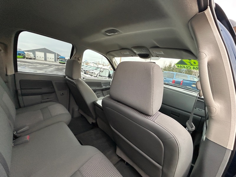 Dodge Ram 2500 Laramie Quad Cab 4WD 2007