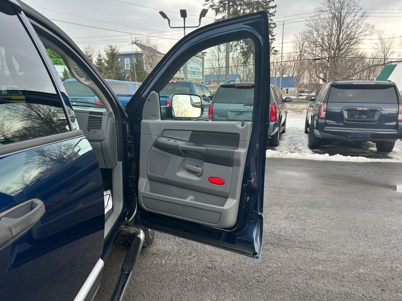 Dodge Ram 2500 Laramie Quad Cab 4WD 2007