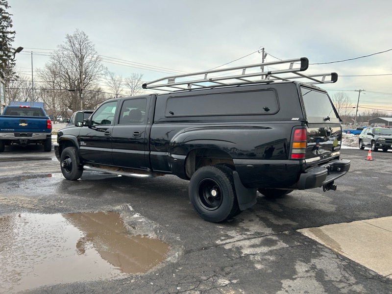 Chevrolet Silverado 3500 LT Crew Cab 4WD DRW 2006