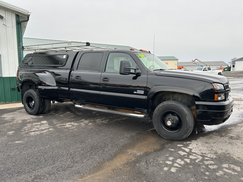Chevrolet Silverado 3500 LT Crew Cab 4WD DRW 2006