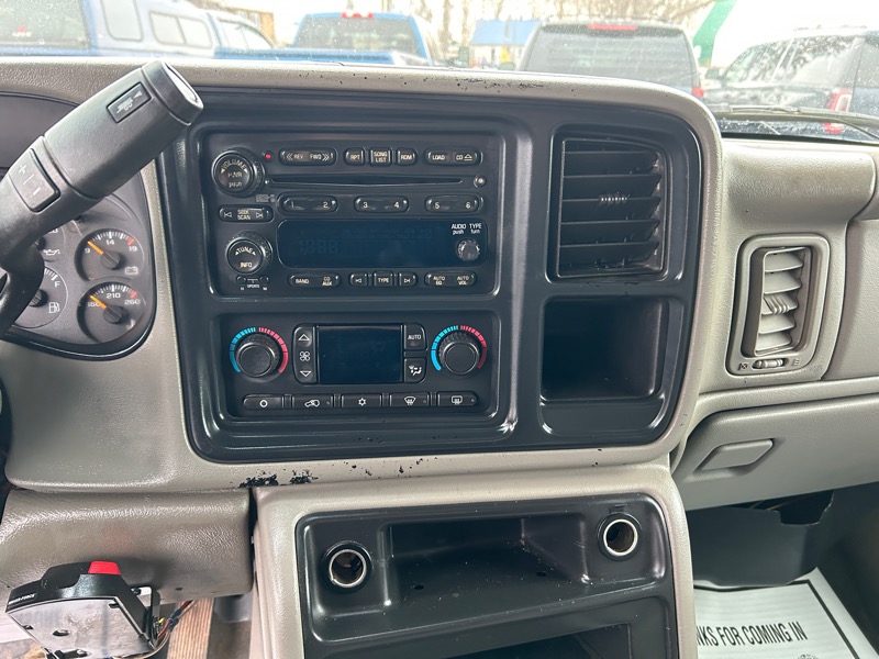 Chevrolet Silverado 3500 LT Crew Cab 4WD DRW 2006