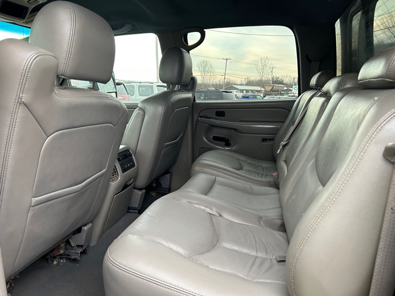 Chevrolet Silverado 3500 LT Crew Cab 4WD DRW 2006