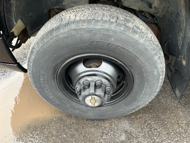 Chevrolet Silverado 3500 LT Crew Cab 4WD DRW 2006