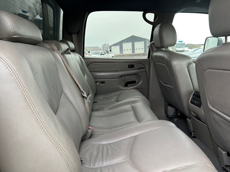 Chevrolet Silverado 3500 LT Crew Cab 4WD DRW 2006