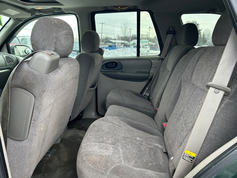 Chevrolet TrailBlazer LS 4WD 2004