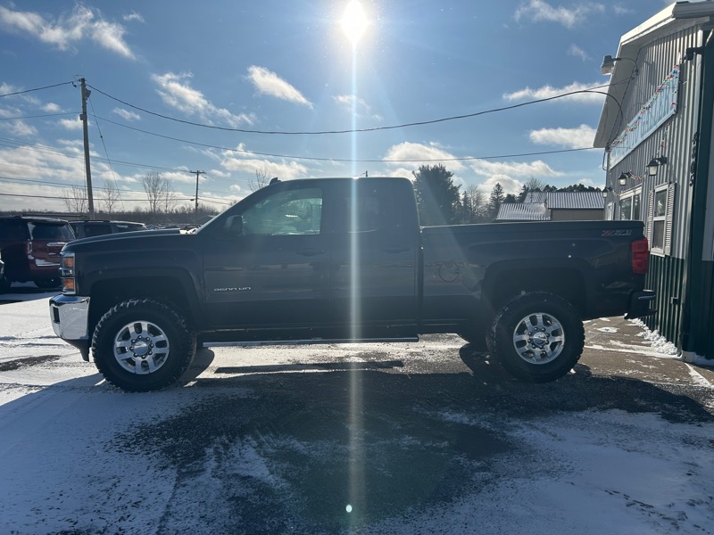 Chevrolet Silverado 2500HD LT Double Cab Long Box 4WD 2015