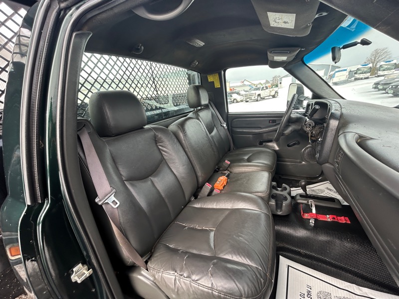 Chevrolet Silverado 3500 LS 4WD DRW 2006