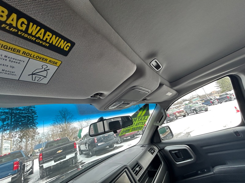 Honda Ridgeline 4WD Crew Cab RTL w/Leather & Navi 2011