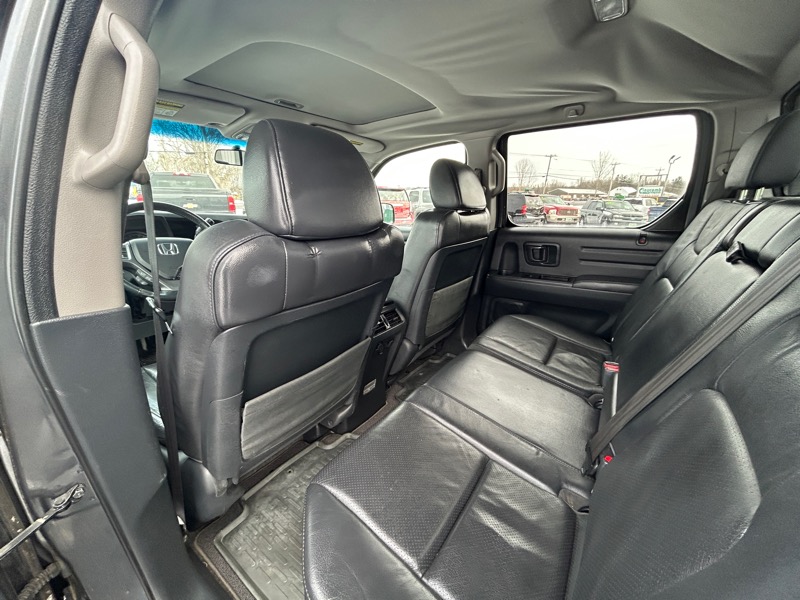 Honda Ridgeline 4WD Crew Cab RTL w/Leather & Navi 2011