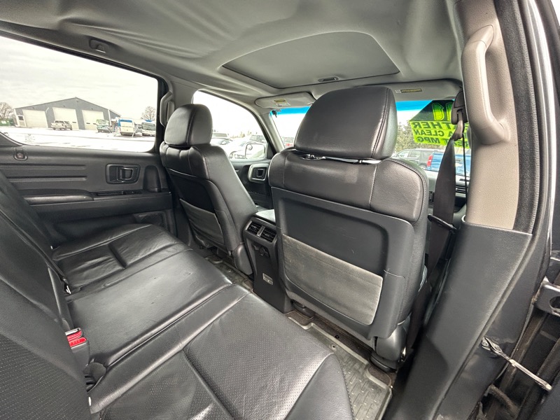 Honda Ridgeline 4WD Crew Cab RTL w/Leather & Navi 2011