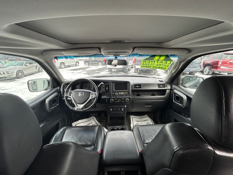 Honda Ridgeline 4WD Crew Cab RTL w/Leather & Navi 2011