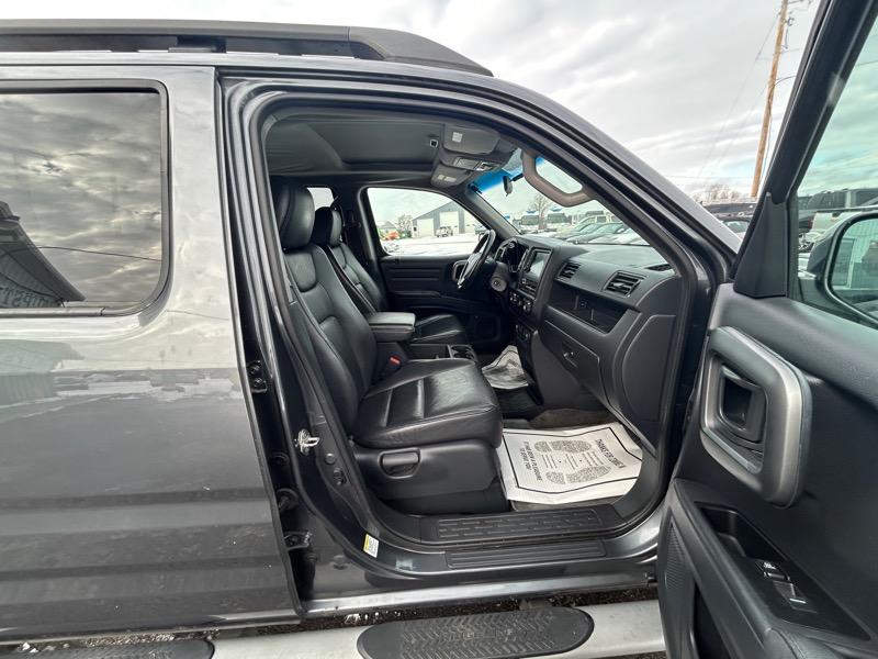 Honda Ridgeline 4WD Crew Cab RTL w/Leather & Navi 2011