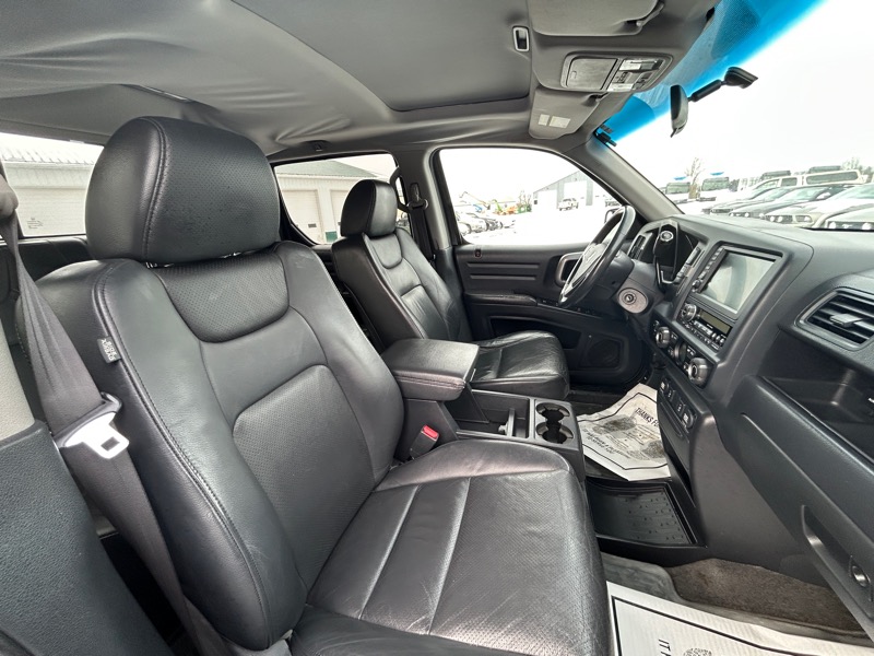 Honda Ridgeline 4WD Crew Cab RTL w/Leather & Navi 2011