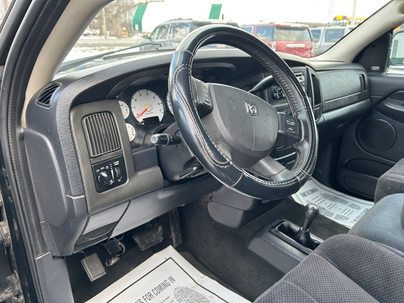 Dodge Ram 1500 Laramie Quad Cab Long Bed 4WD 2004