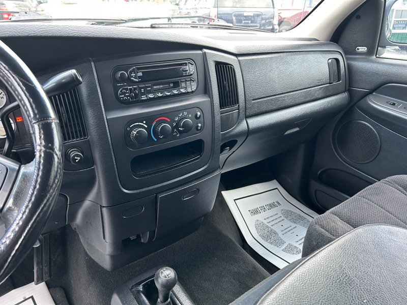 Dodge Ram 1500 Laramie Quad Cab Long Bed 4WD 2004