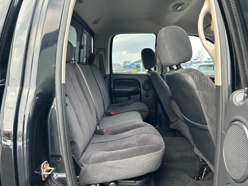 Dodge Ram 1500 Laramie Quad Cab Long Bed 4WD 2004