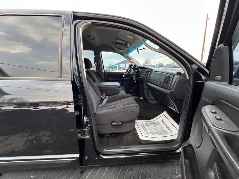 Dodge Ram 1500 Laramie Quad Cab Long Bed 4WD 2004