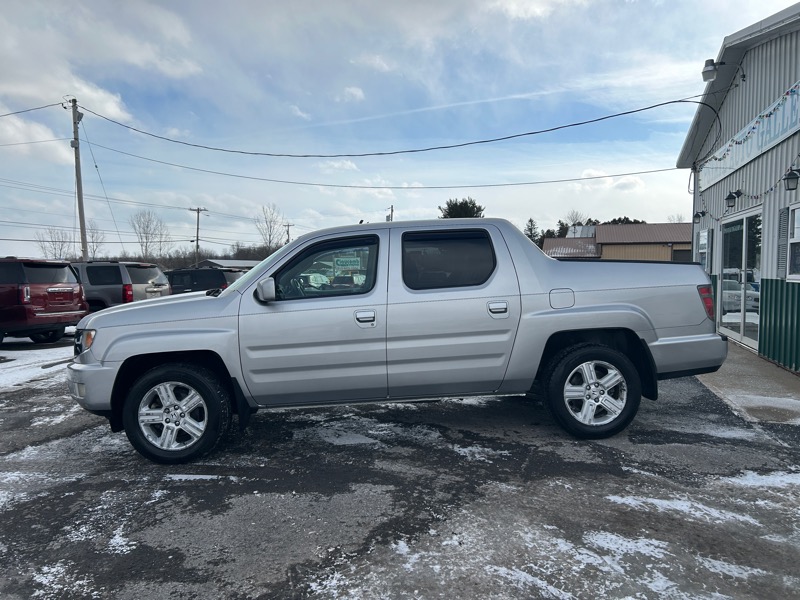 Honda Ridgeline RTL w/ Leather and Navigation 2012