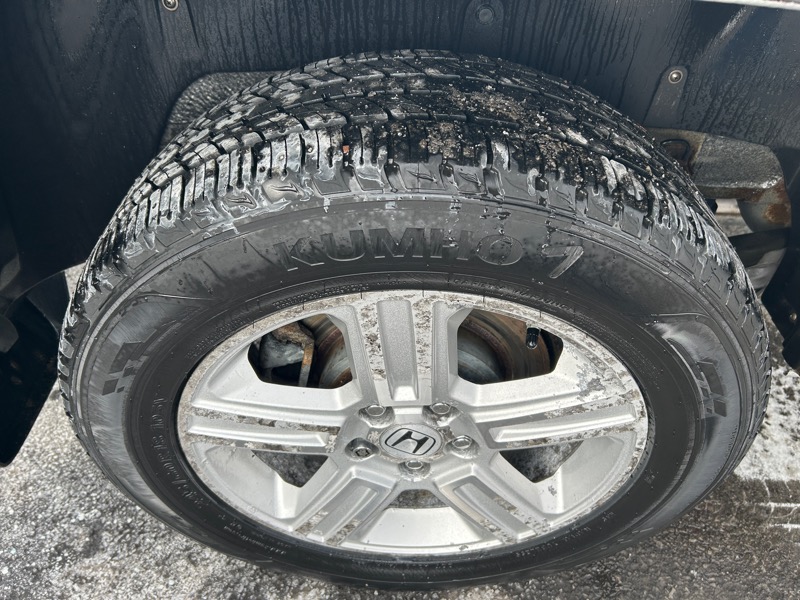 Honda Ridgeline RTL w/ Leather and Navigation 2012