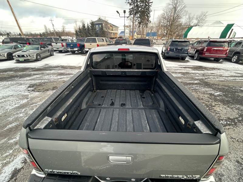 Honda Ridgeline RTL w/ Leather and Navigation 2012