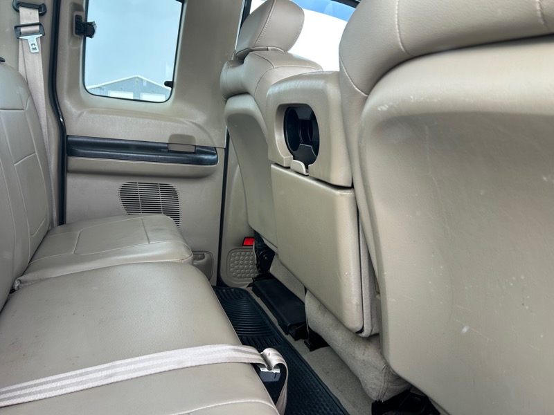 Ford F-250 SD Lariat SuperCab 4WD 2005