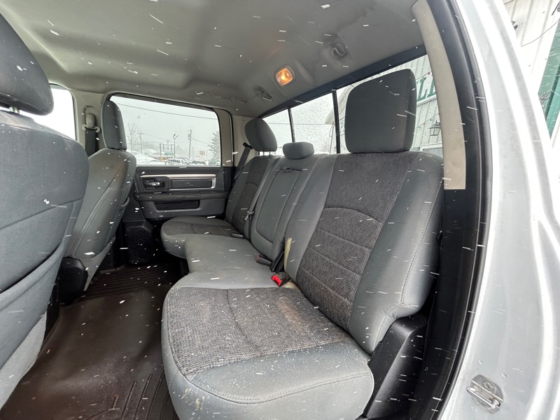 RAM 3500 SLT Crew Cab SWB 4WD 2015