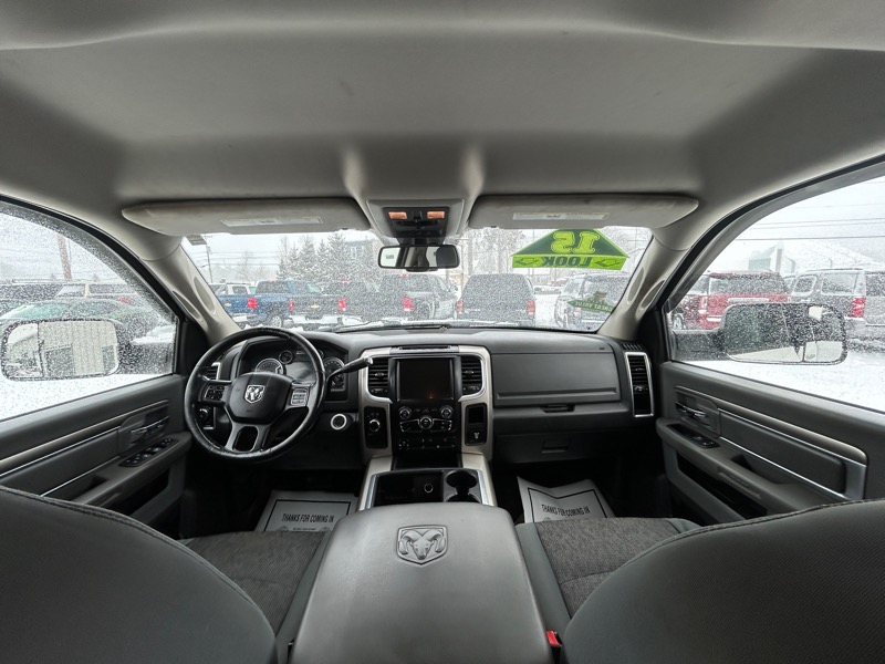 RAM 3500 SLT Crew Cab SWB 4WD 2015